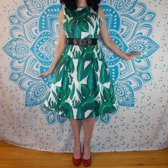 XXL Retro Tropical Sleeveless Pinup Dress 50s Pin Up - Picture 1 of 3